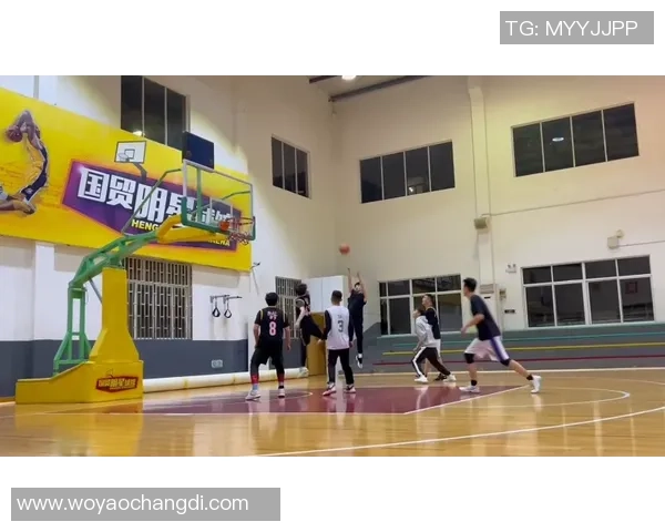 足球巨星化身园艺师 展现球场外的别样种花风采 足球巨星化身园艺师 展现球场外的别样种花风采